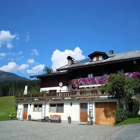 Farm stay Biobauernhof Kleinummerstall *