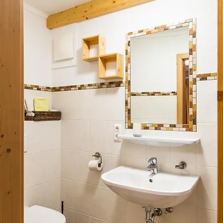 Biobauernhof Kleinummerstall