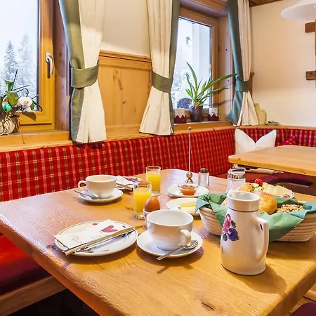 Farm stay Biobauernhof Kleinummerstall *