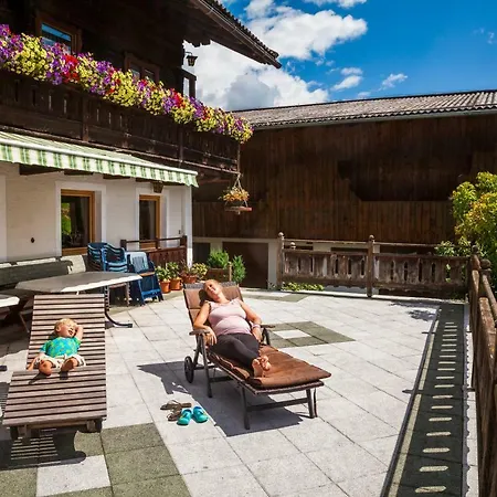 Farm stay Biobauernhof Kleinummerstall *