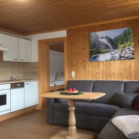 Biobauernhof Kleinummerstall Farm stay *